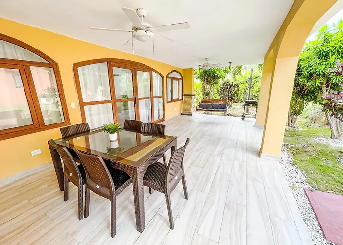 Villa Garden View
